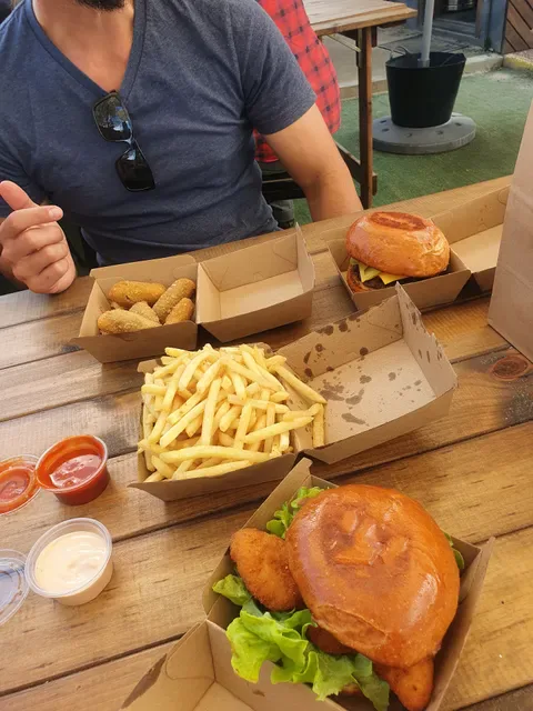 Market Burger