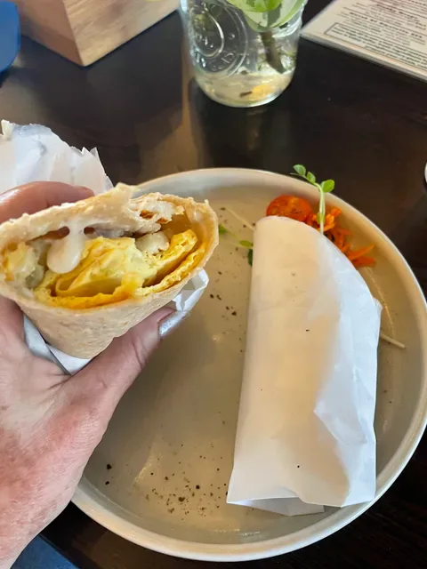Merak GF ARTISAN DELI CAFE