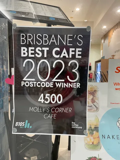 Molly's Corner Cafe