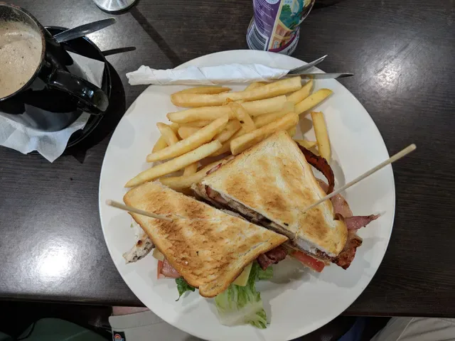 Molly's Corner Cafe