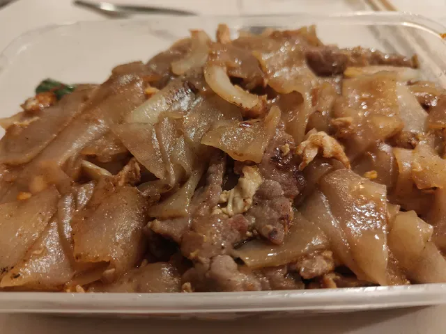 Prik Thai Restaurant