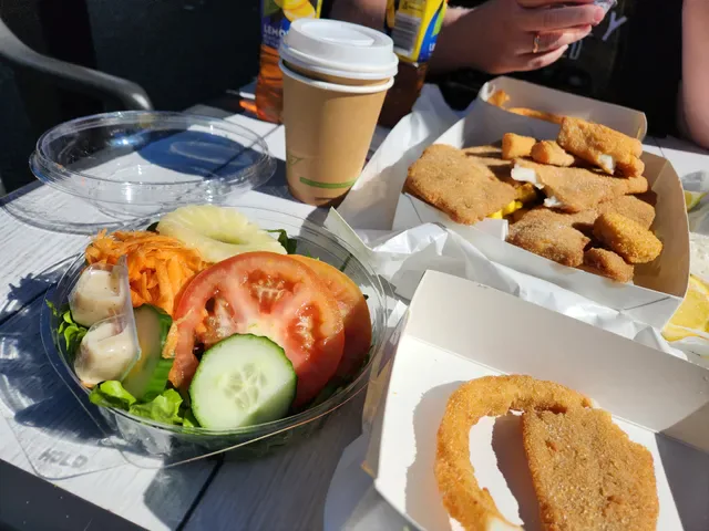 Red Dolphin Seafoods