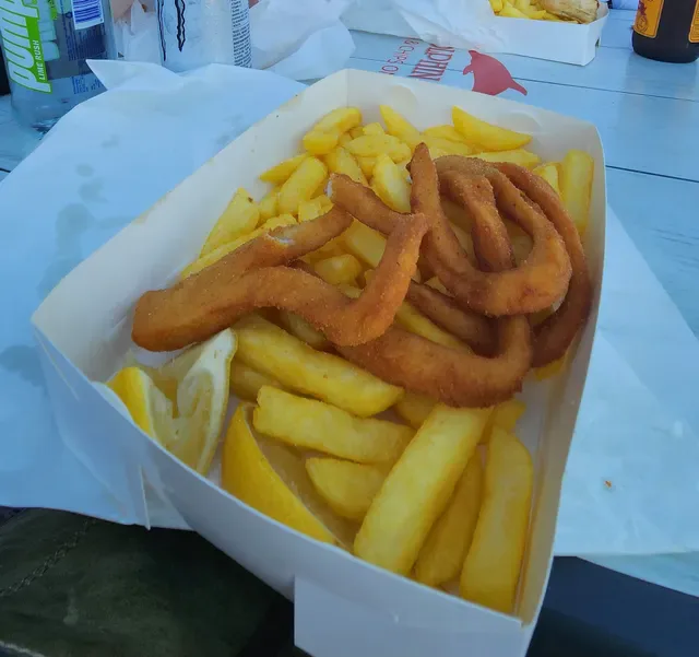 Red Dolphin Seafoods