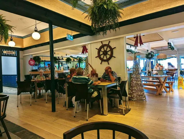 Redland Bay Hotel