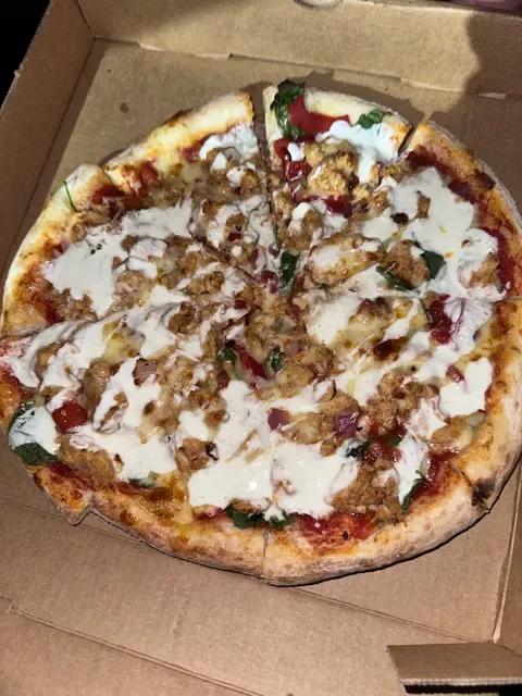 Roam'In Pizza