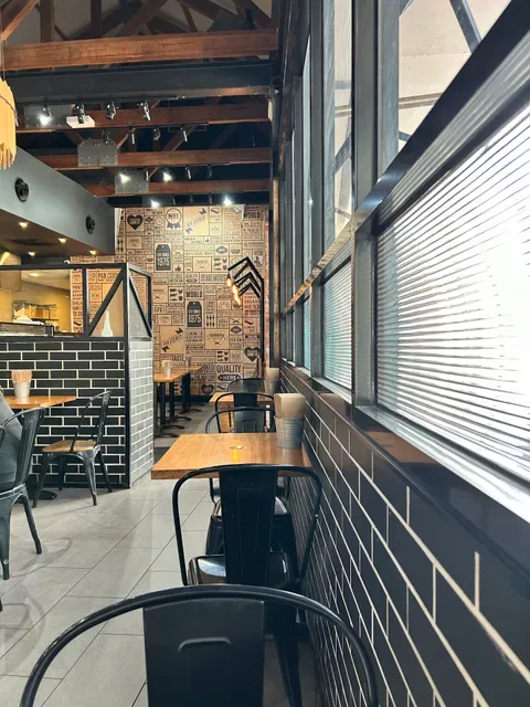 Schnitz North Lakes