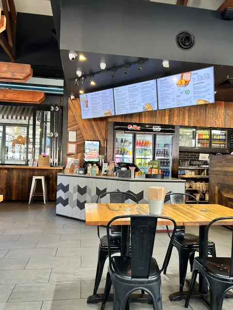 Schnitz North Lakes