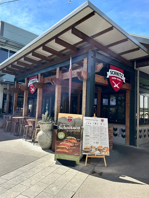 Schnitz North Lakes