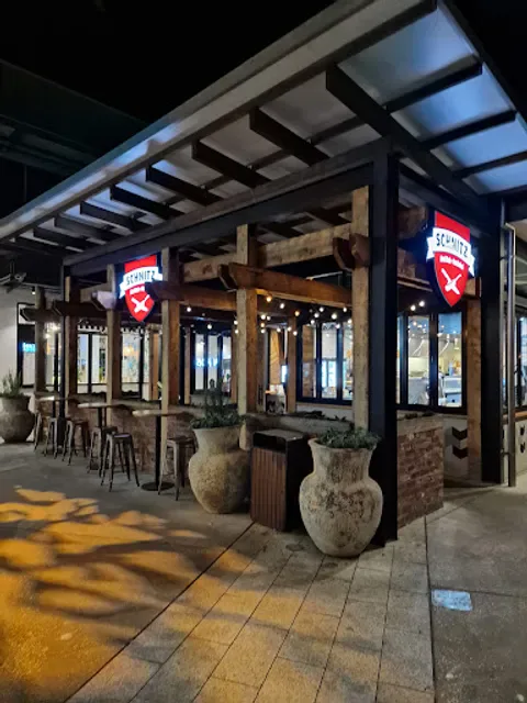 Schnitz North Lakes
