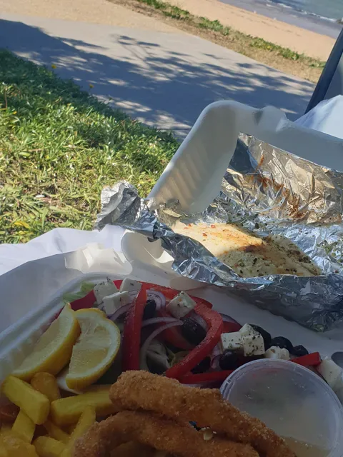 Seafood Lovers Cafe