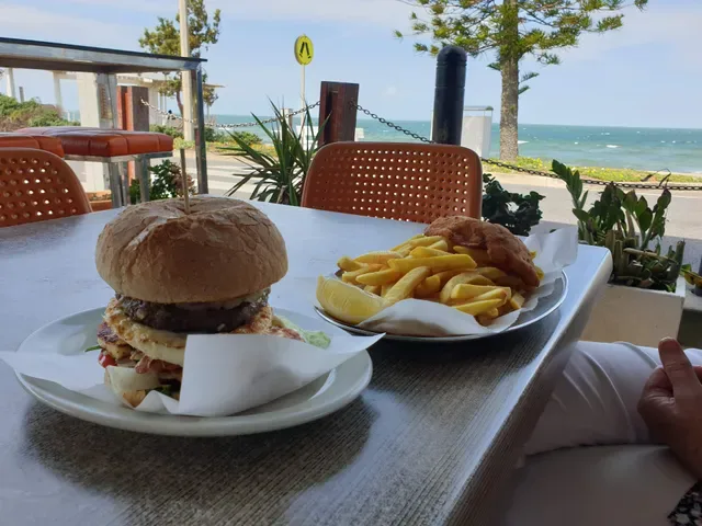 Seafood Lovers Cafe
