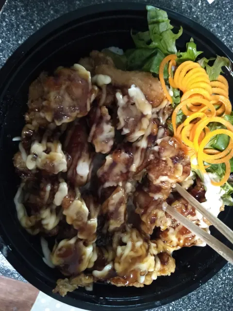 Sushi Bee