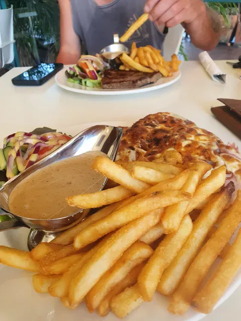 Trader Dukes Caboolture