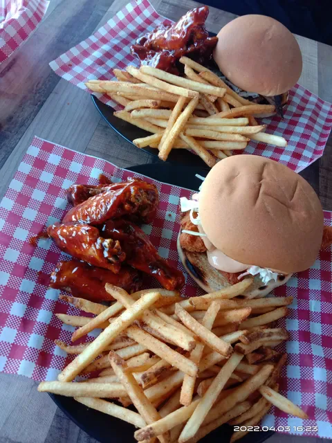 Twelve Boar American BBQ (North Lakes)