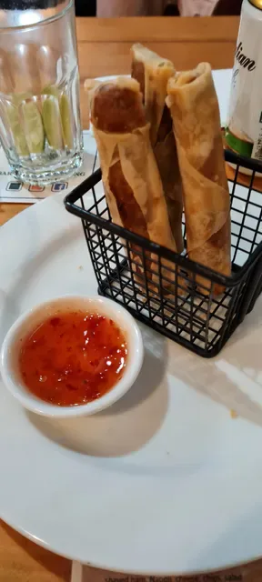 Woodpecker Bar & Grill