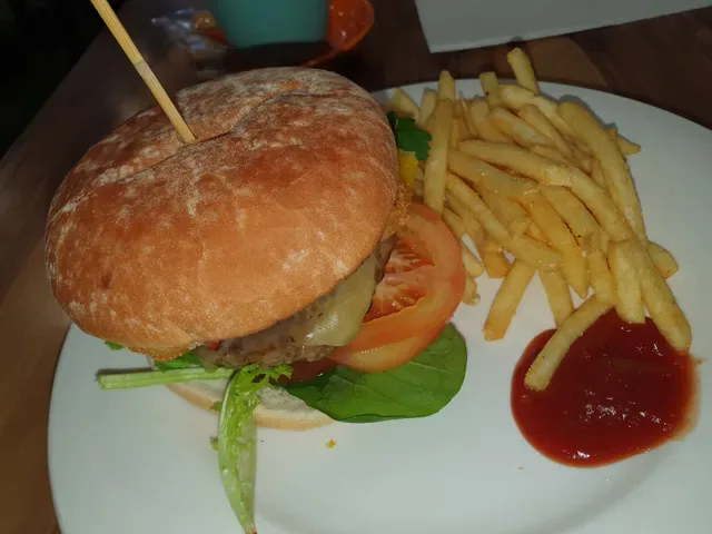 Café 63 Riverlink