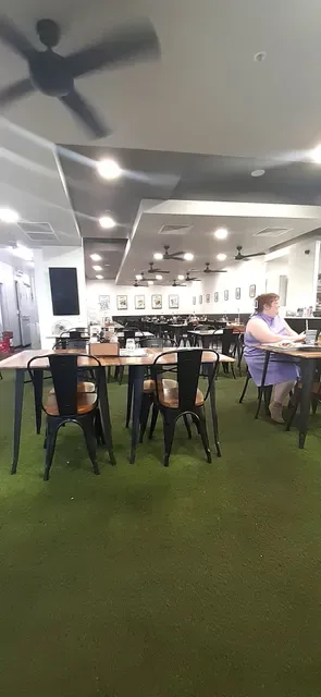 Café 63 Riverlink