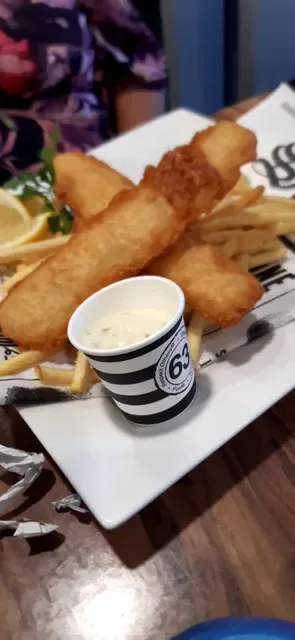 Café 63 Riverlink