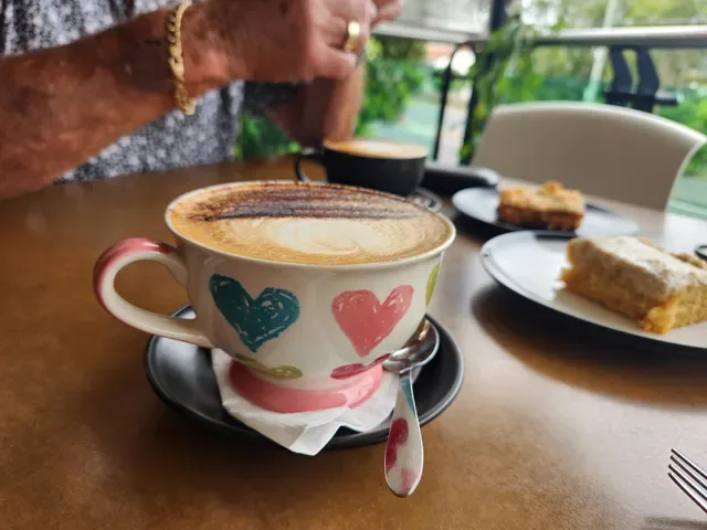 Cafe Shakana