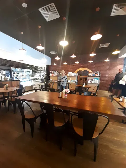 Chapters Book Shop, Cafe and Wine Bar