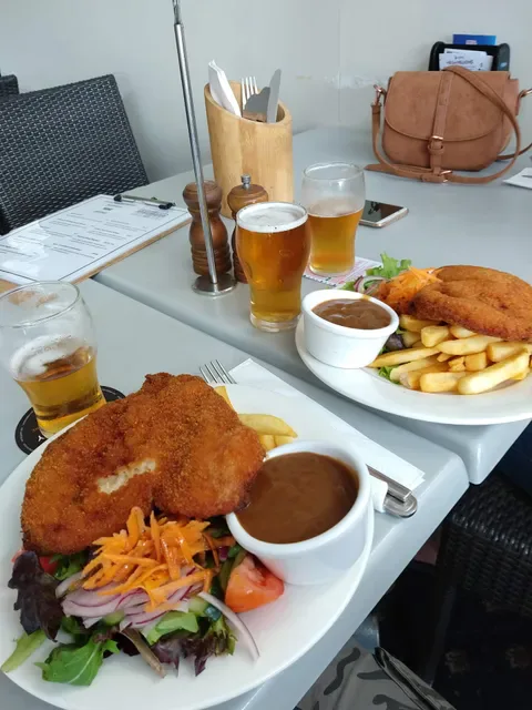 Commercial Hotel Redbank