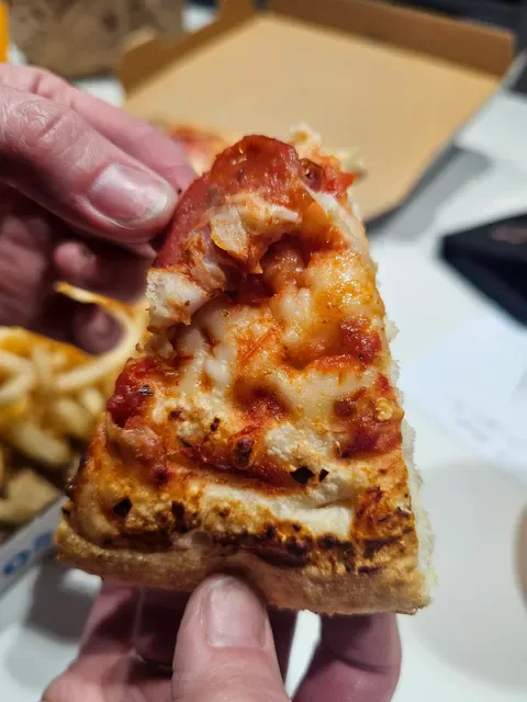 Domino's Pizza Bundamba