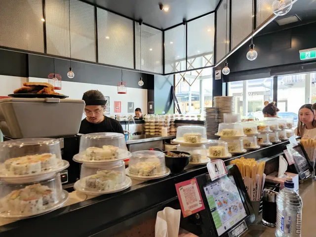 Eat Sushi