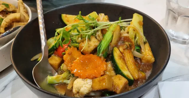 EAT @ Thai Springfield