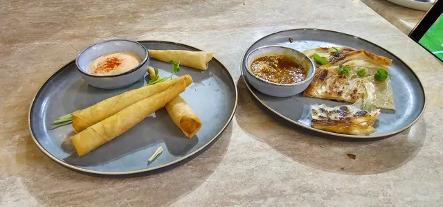 EAT @ Thai Springfield