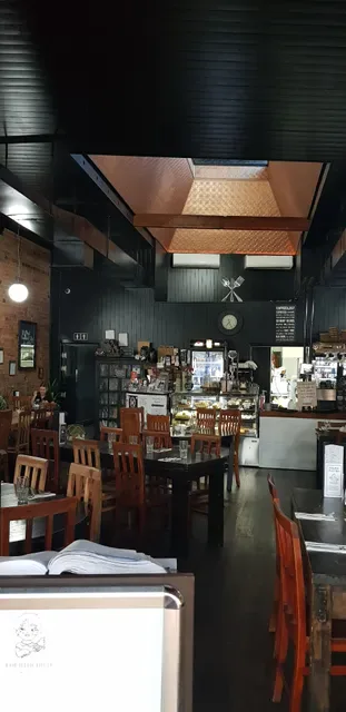 Fourthchild Café & Restaurant