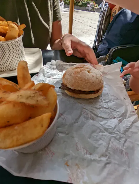 Grill'd Burgers - Springfield