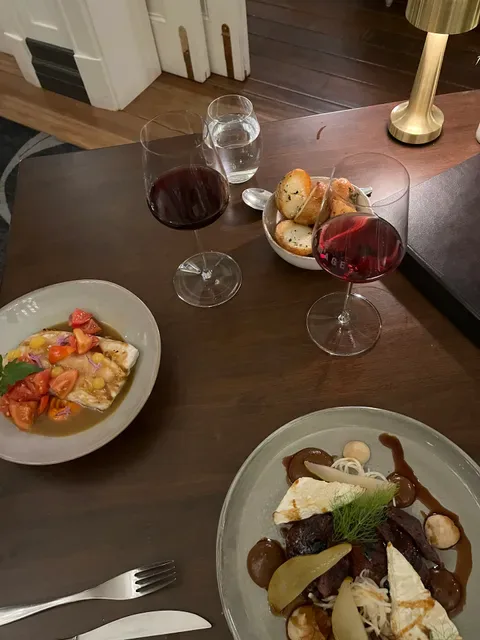 Homage Restaurant