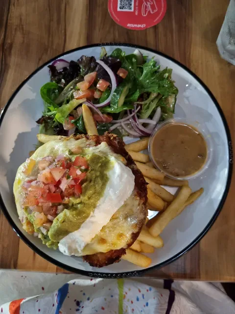 Karalee Tavern