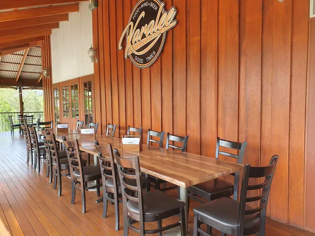 Karalee Tavern