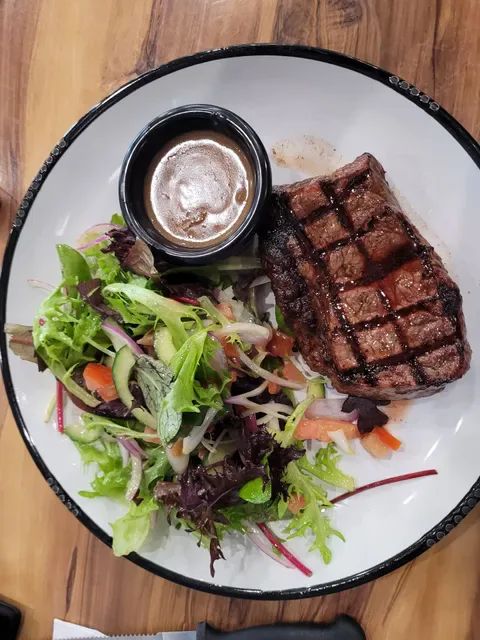 Karalee Tavern