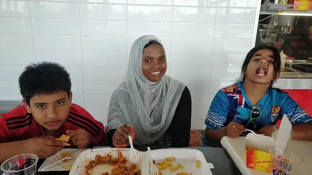 Laziz HSP & Kebabs
