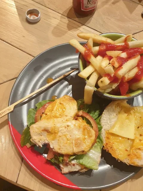 Nando's Redbank Plains