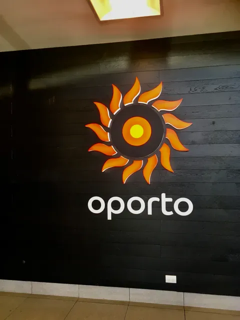 Oporto Bundamba Drive Thru