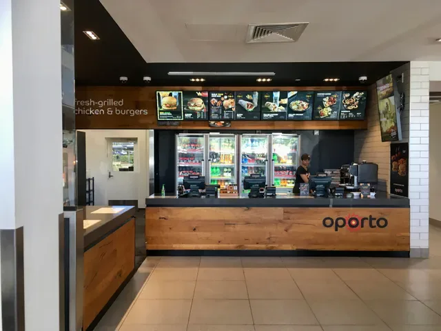 Oporto Bundamba Drive Thru