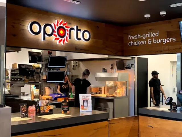 Oporto Bundamba Drive Thru