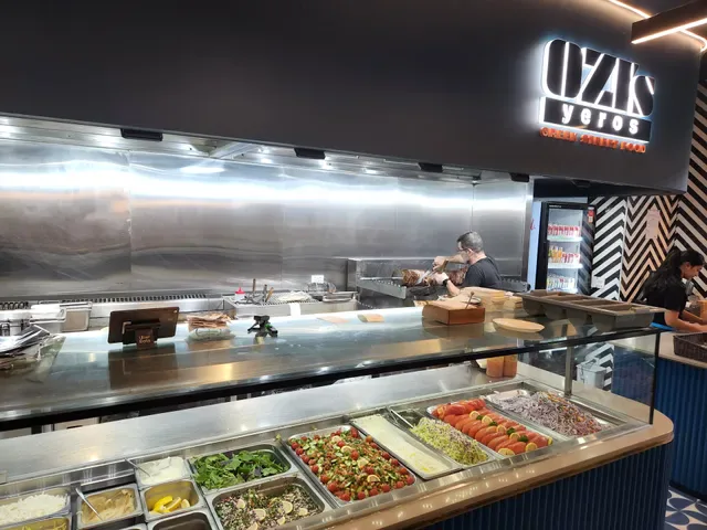 Ozi’s Yeros Greek Street Food