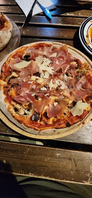 Pizzeria La Prima