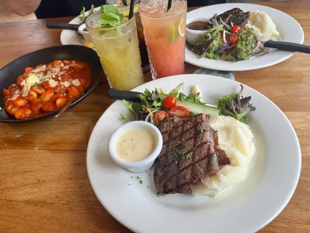 Beach House Bar & Grill Browns Plains