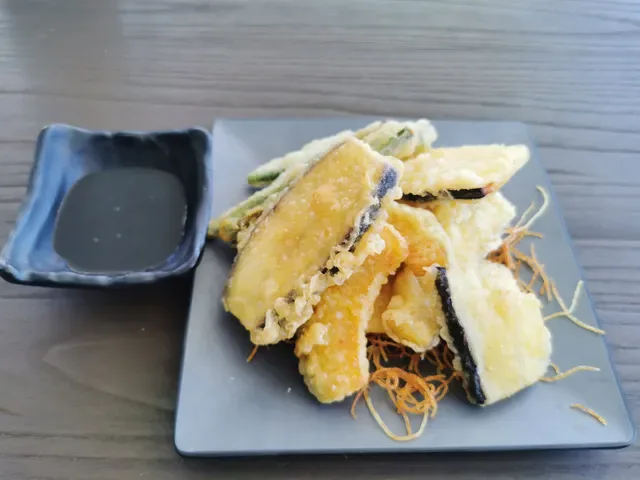 Beyond Sushi | Japanese Restaurant-Springwood, Underwood, Runcorn