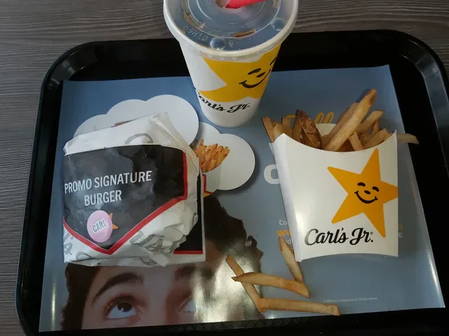 Carl's Jr. Eagleby
