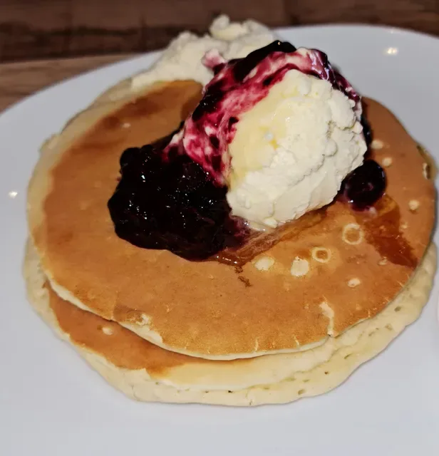 Coolabah Cafe & Carvery Logan Central
