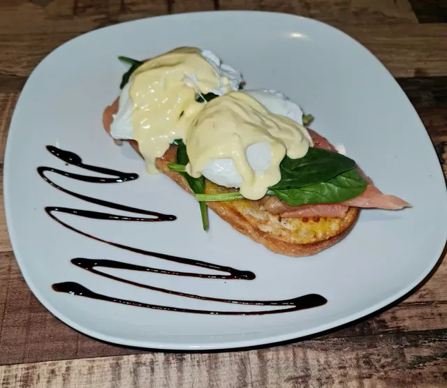 Coolabah Cafe & Carvery Logan Central