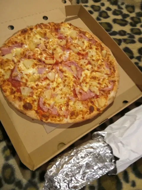 Crust Pizza Rochedale