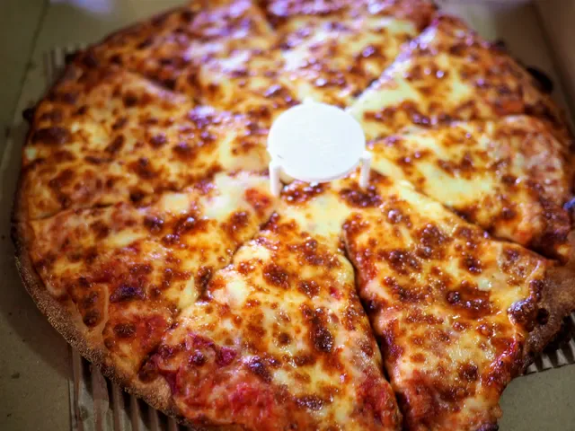 Crust Pizza Rochedale