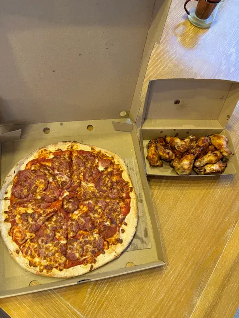 Crust Pizza Rochedale